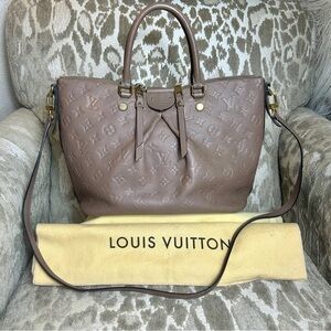 Louis Vuitton Mazarine Empreinte MM Taupe